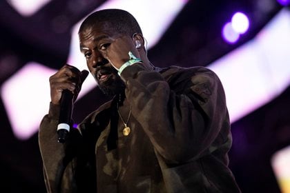 En la imagen, el rapero estadounidense Kanye West. EFE/Etienne Laurent/Archivo
