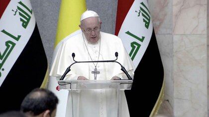 El primer discurso del papa Francisco en Irak: “Basta de extremismos,  facciones e intolerancias” - Infobae