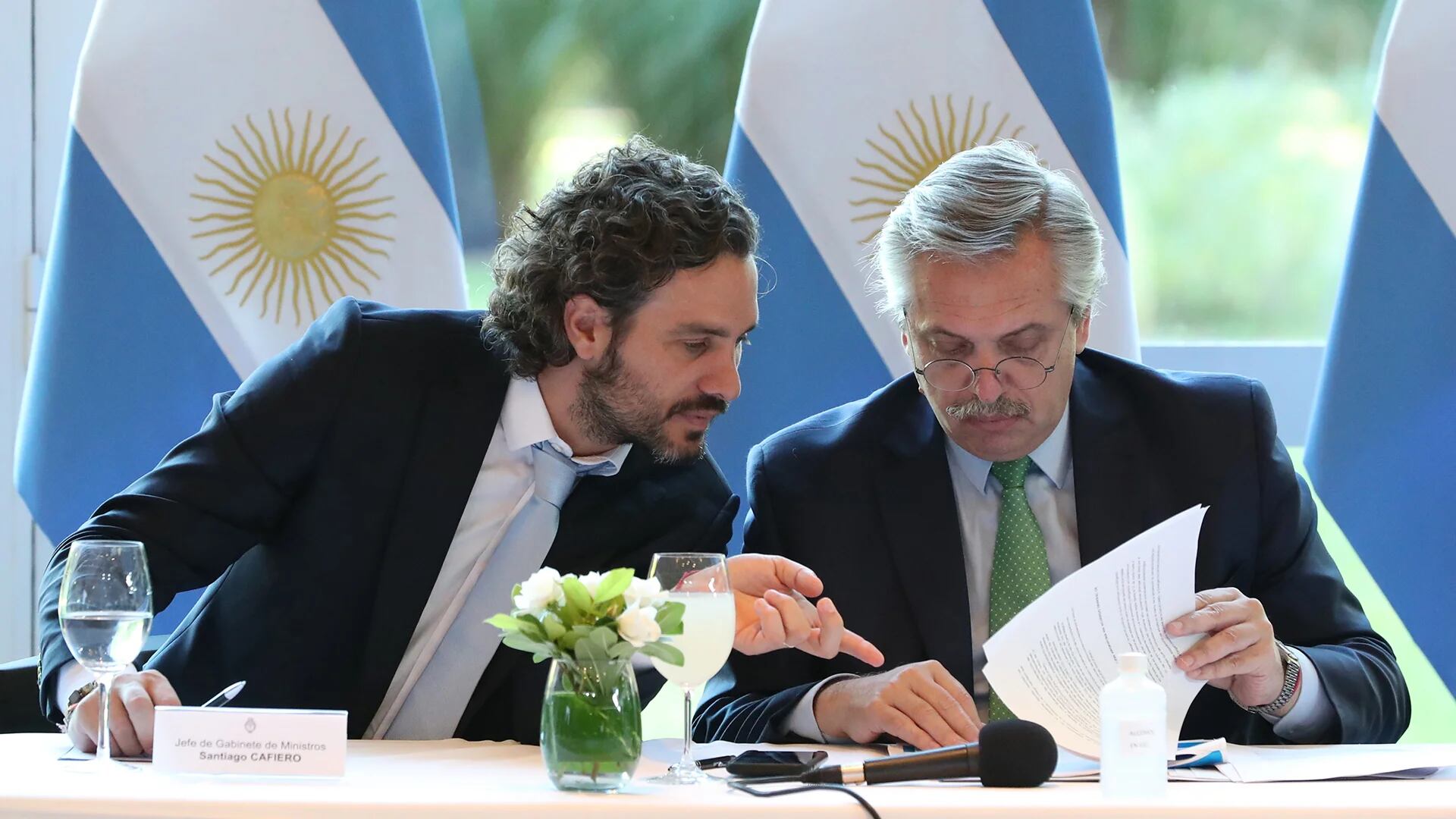 El Gobierno descarta una respuesta formal a Chile y mantendrá a Rafael Bielsa como embajador