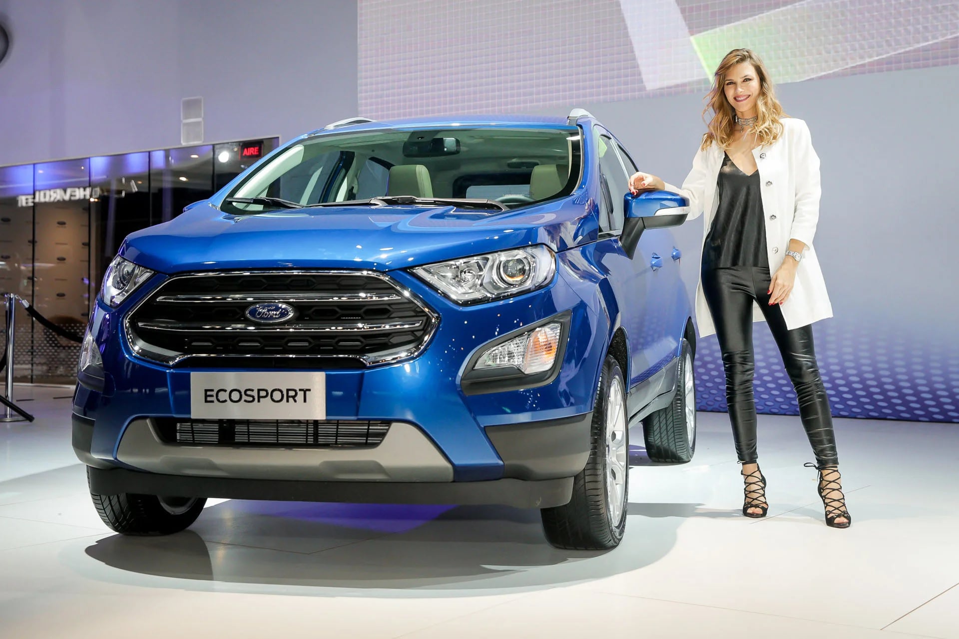 La modelo Pia Slapka también posó junto a la Nueva Ecosport