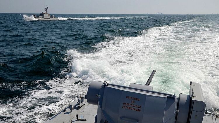 Buques rusos durante el incidente en el estrecho de Kerch