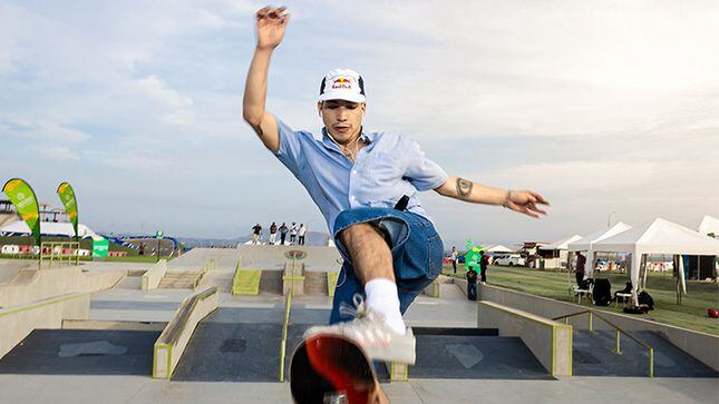 Angelo Caro es el máximo exponente de Perú en skate. - Crédito: Legado