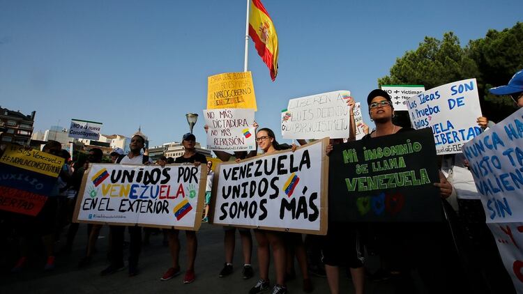 Venezolanos en España (AP)
