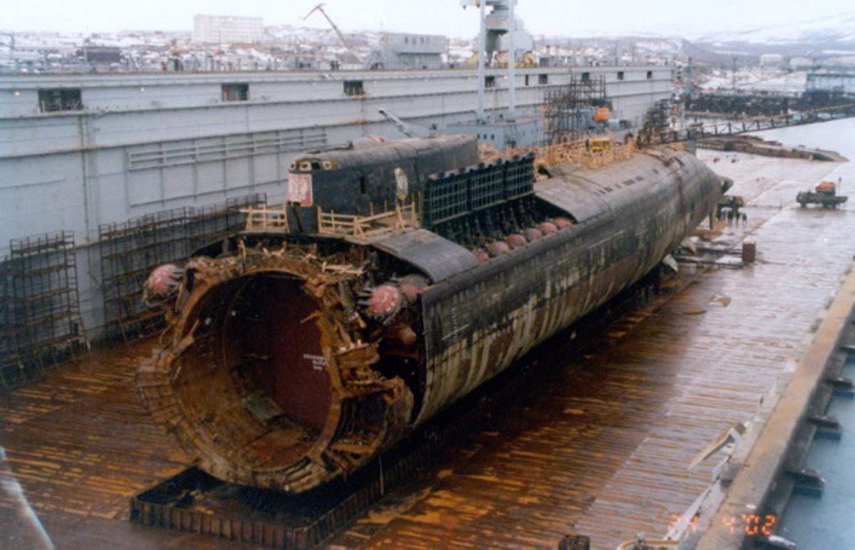 Restos del submarino Kursk, rescatados por dos expediciones holandesas