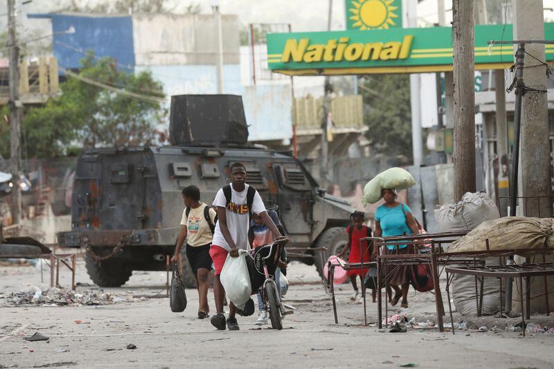 Las autoridades de Haití declararon a comienzos del mes pasado el estado de emergencia ante la ola de violencia registrada en el país, especialmente en la capital, Puerto Príncipe (REUTERS/Ralph Tedy Erol)