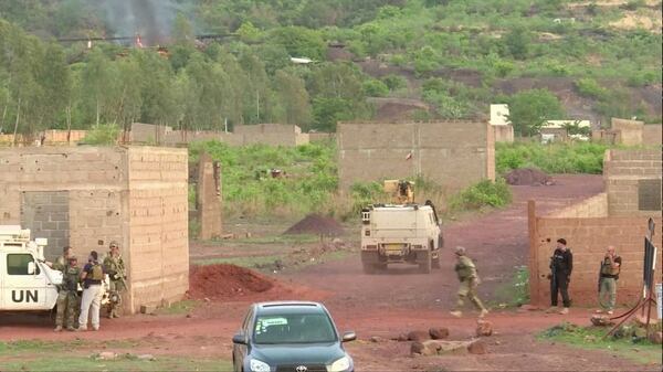 Un vehÃ­culo armado de la misiÃ³n de la ONU en el campamento Kangaba (Reuters)