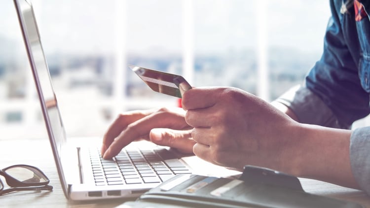 Cuidarse del phishing, así como de las conexiones wifi públicas es un elemento a tener en cuenta durante el Black Friday. (Foto: Shutterstock)
