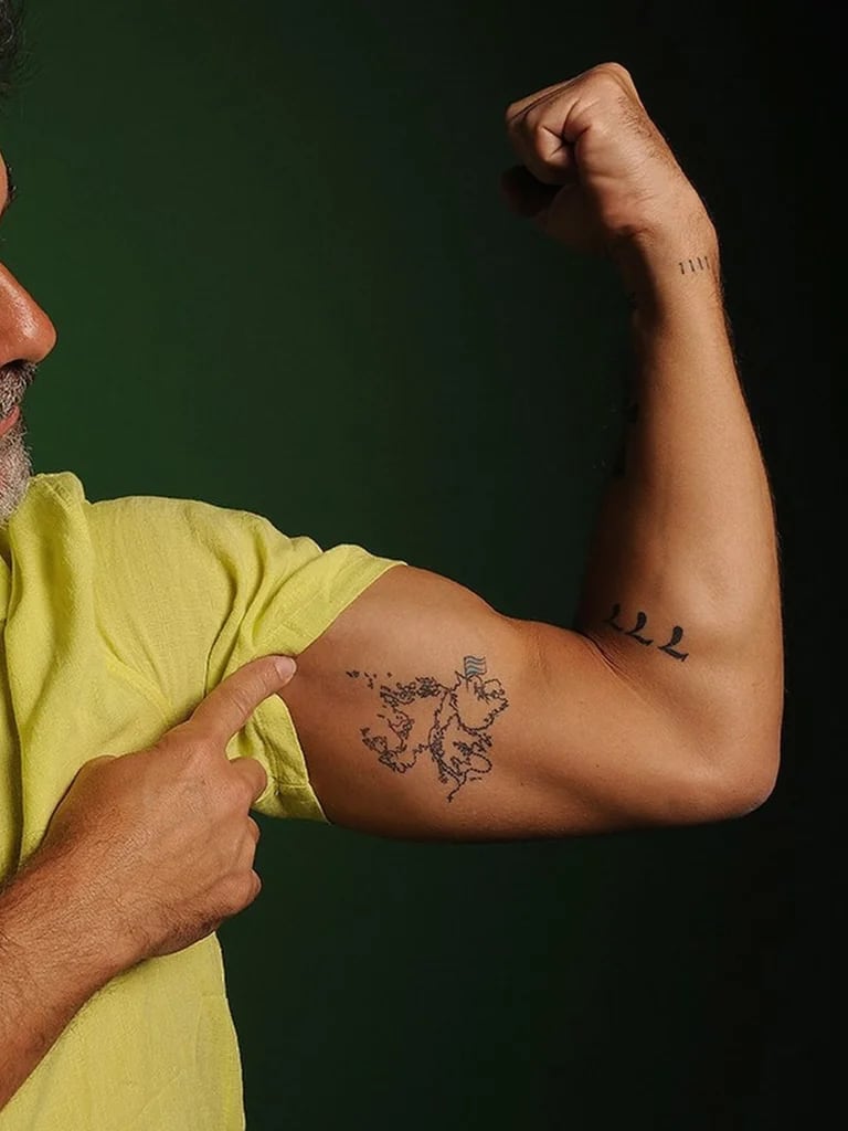    Mariano Martínez mostró su tatuaje de las Islas Malvinas