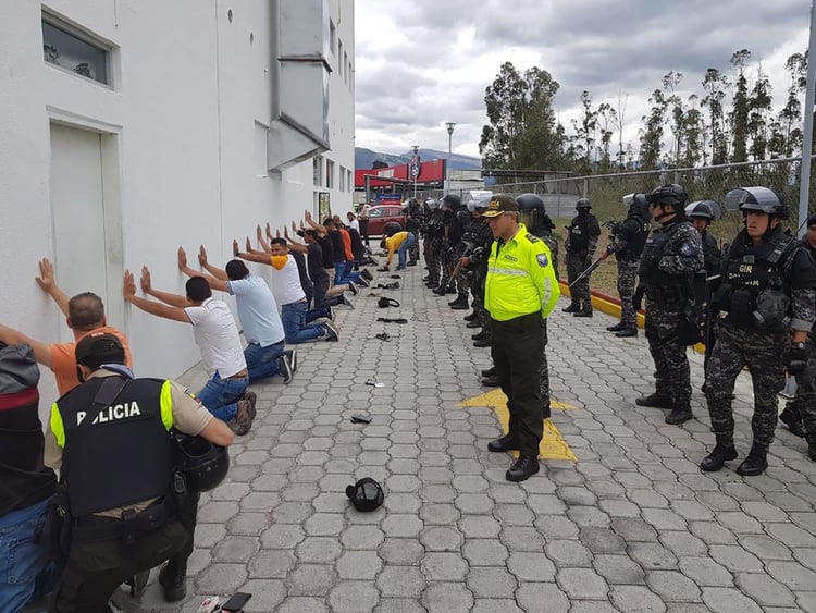 Así fueron detenidos los 17 extranjeros en el aeropuerto de Quito (Fuente: Gobierno de Ecuador)
