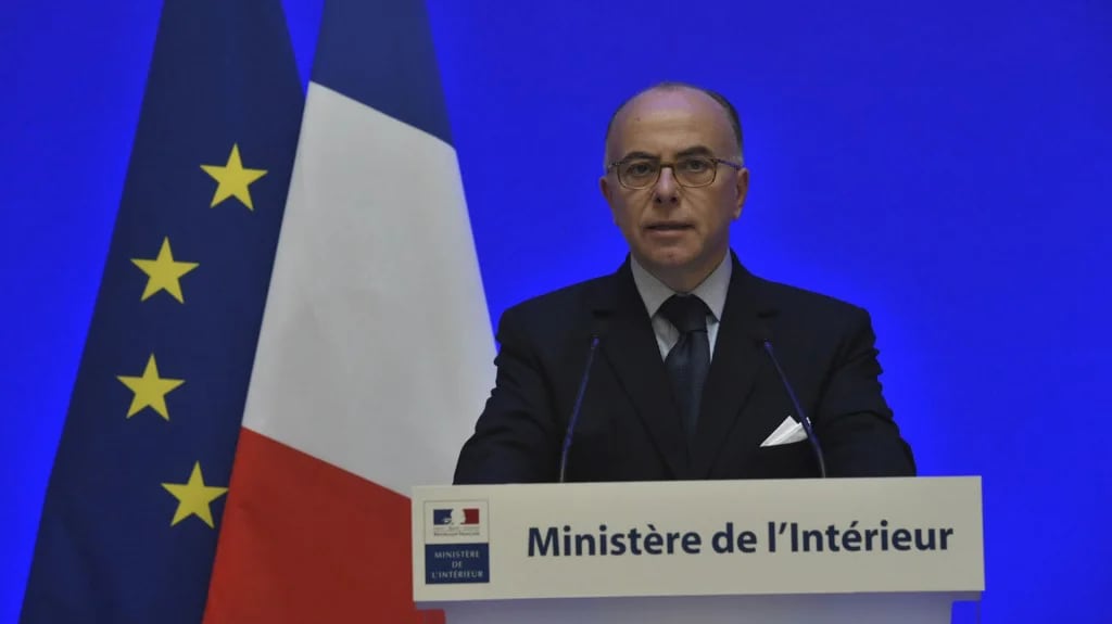 Bernard Cazeneuve, ministro del Interior en Francia