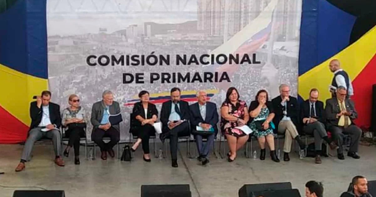 The Venezuelan opposition will elect its presidential candidate on October 22