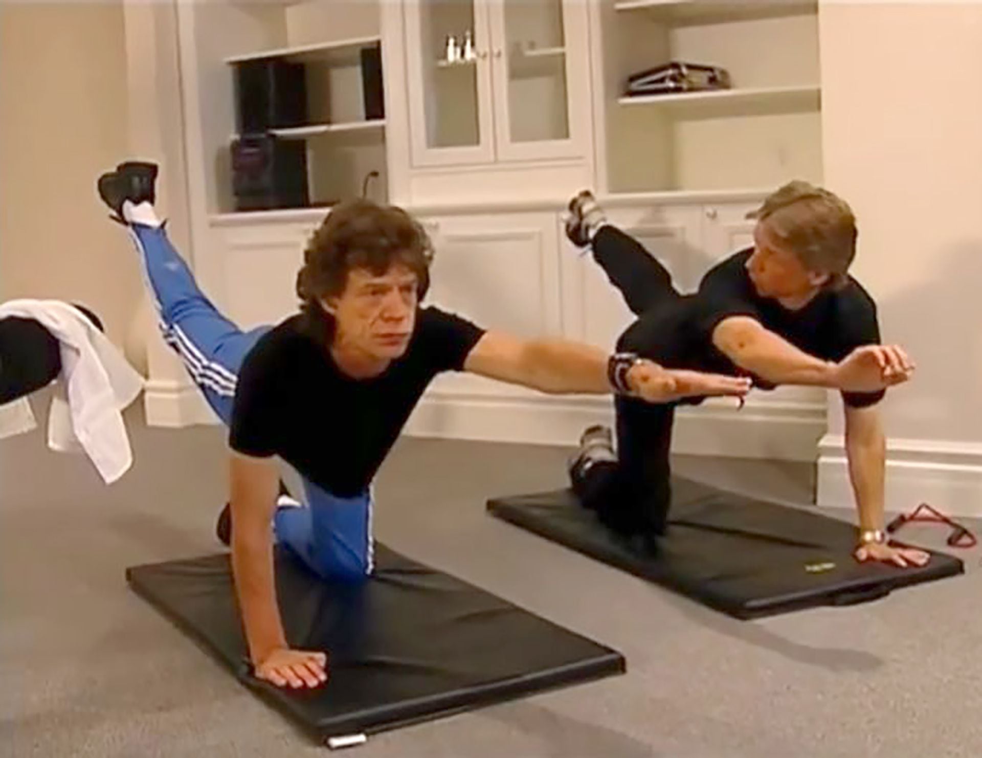 A sus 80 años, Mick Jagger sorprende con un estado físico excepcional, fruto de intensos entrenamientos con su coach, Torje Eike