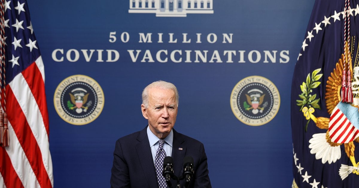 Joe Biden celebrates the application of the first 50 million dose of the vaccine against the COVID-19 in the United States
