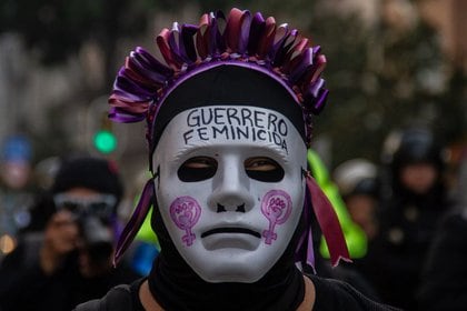 Mujeres de colectivas feministas de Guerrero se manifestaron en la Plancha del Zócalo para dar posicionamiento por la destitución de Félix Salgado Macedonio a la candidatura del estado de Guerrero (Foto: Cuartoscuro)