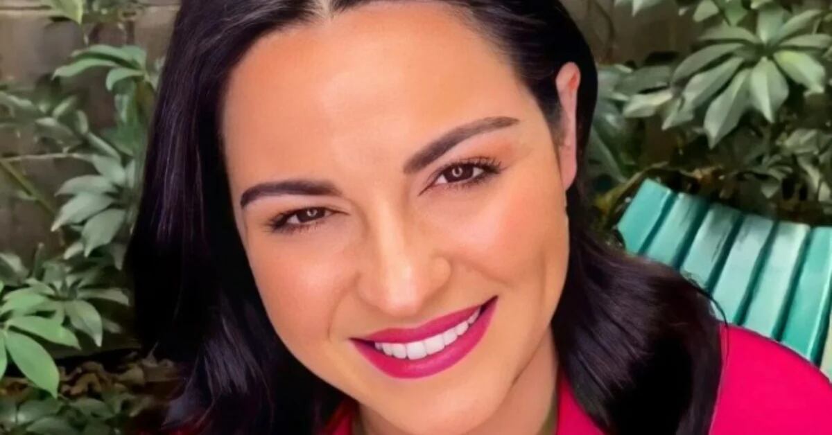 Maite Perroni revealed her baby’s gender and posed pregnant for the first time