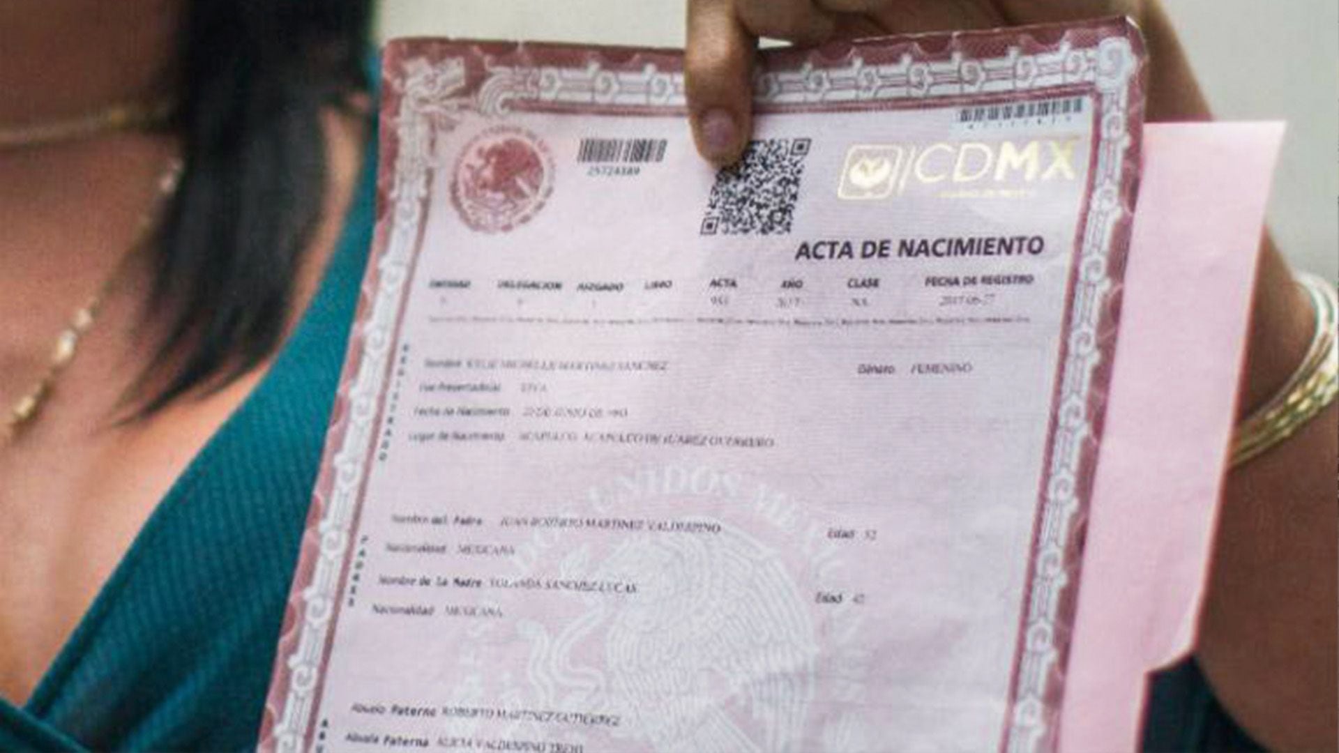 Existen formas de descargar el acta de nacimiento certificada. (Foto: Cuartoscuro)