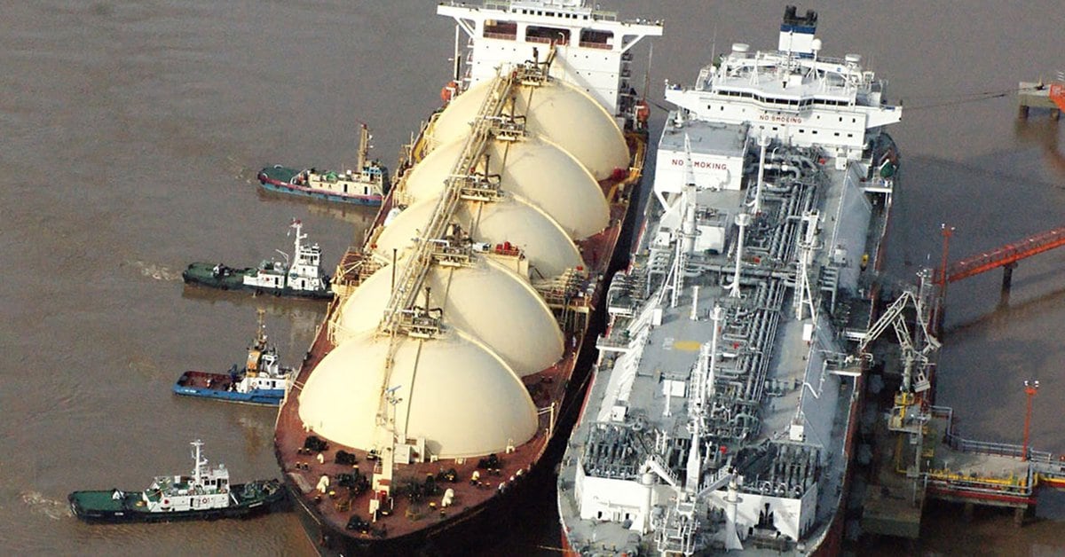 Risk of explosions “with high margins of lethality in the population”, the expertise that keeps Escobar’s regasification vessel paralyzed