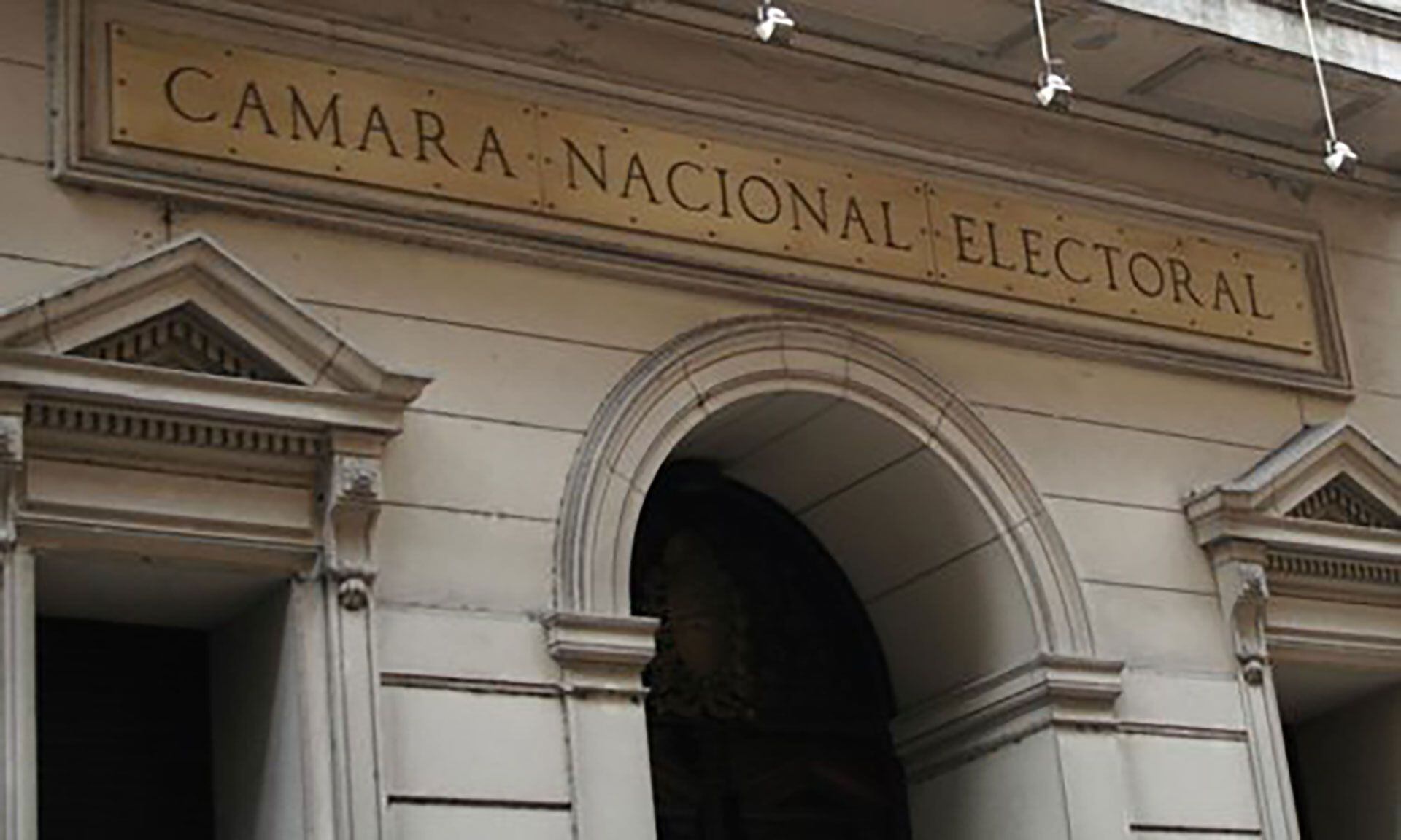 La fachada de la Cámara Nacional Electoral