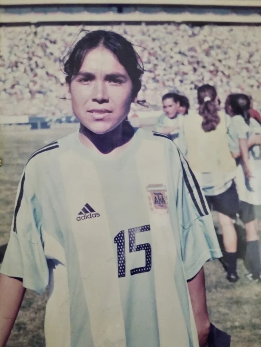 Yanina durante el Sudamericano 2003 que significó la clasificación al Mundial
