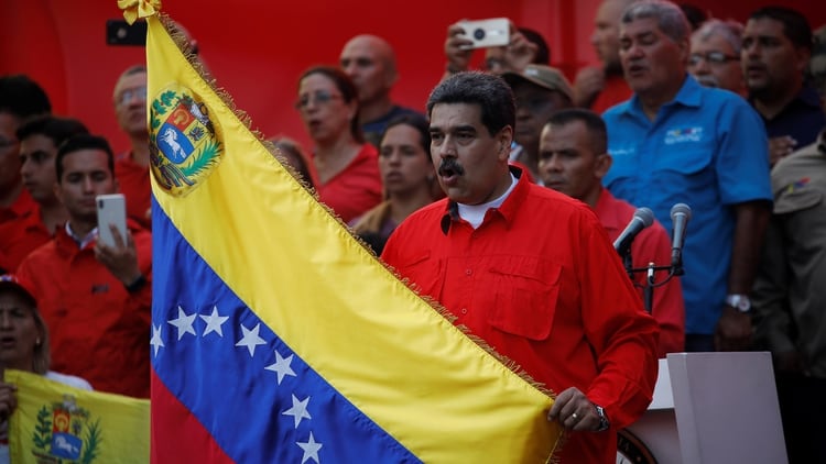 Maduro amenazó con “cortarle la cabeza a quien haga falta” tras el lanzamiento de la fase final de la Operación Libertad del pasado 30 de abril (REUTERS/Fausto Torrealba)