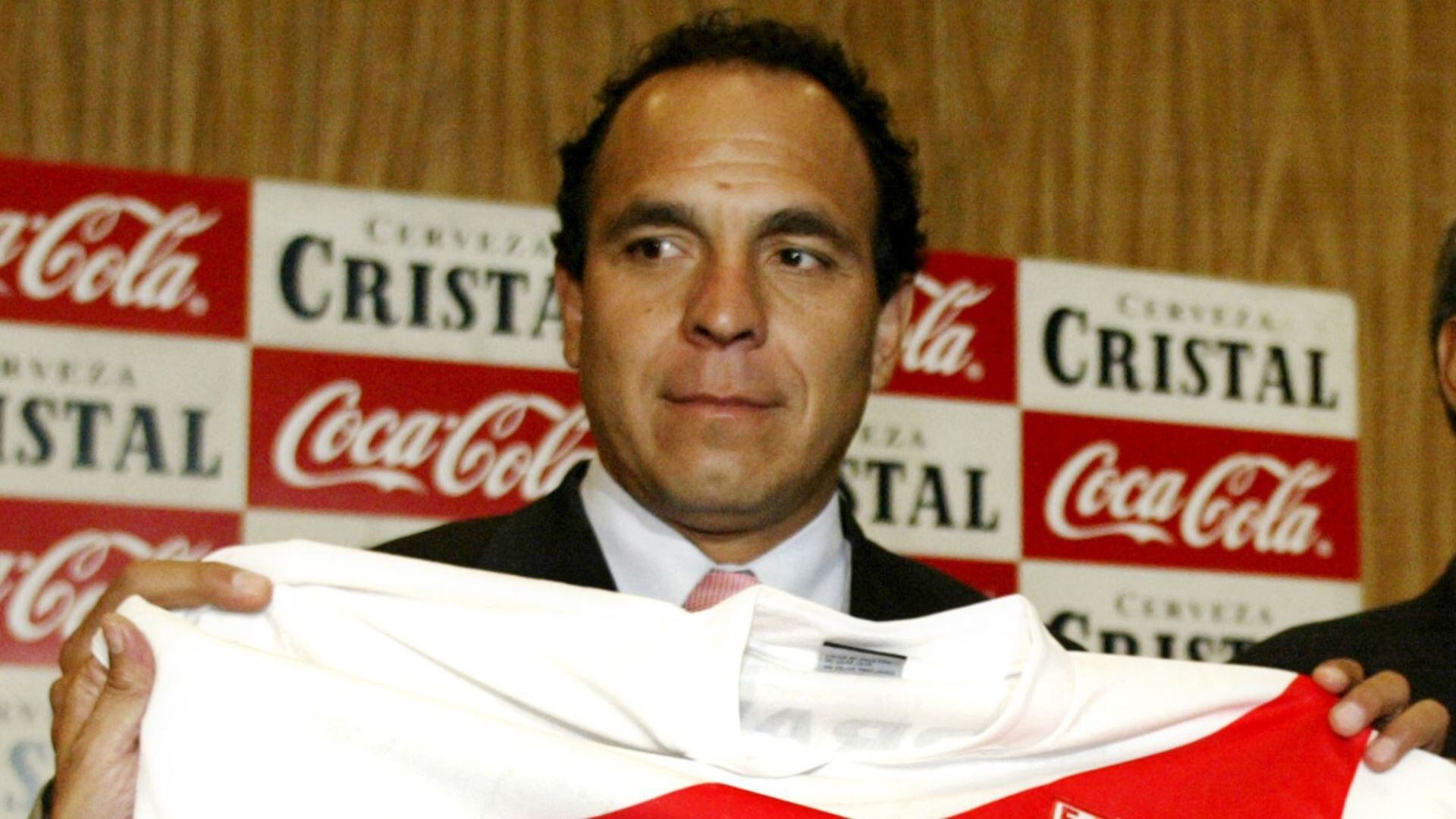 Freddy Ternero llegó a la selección peruana en 2005 y la dirigió en ocho partidos