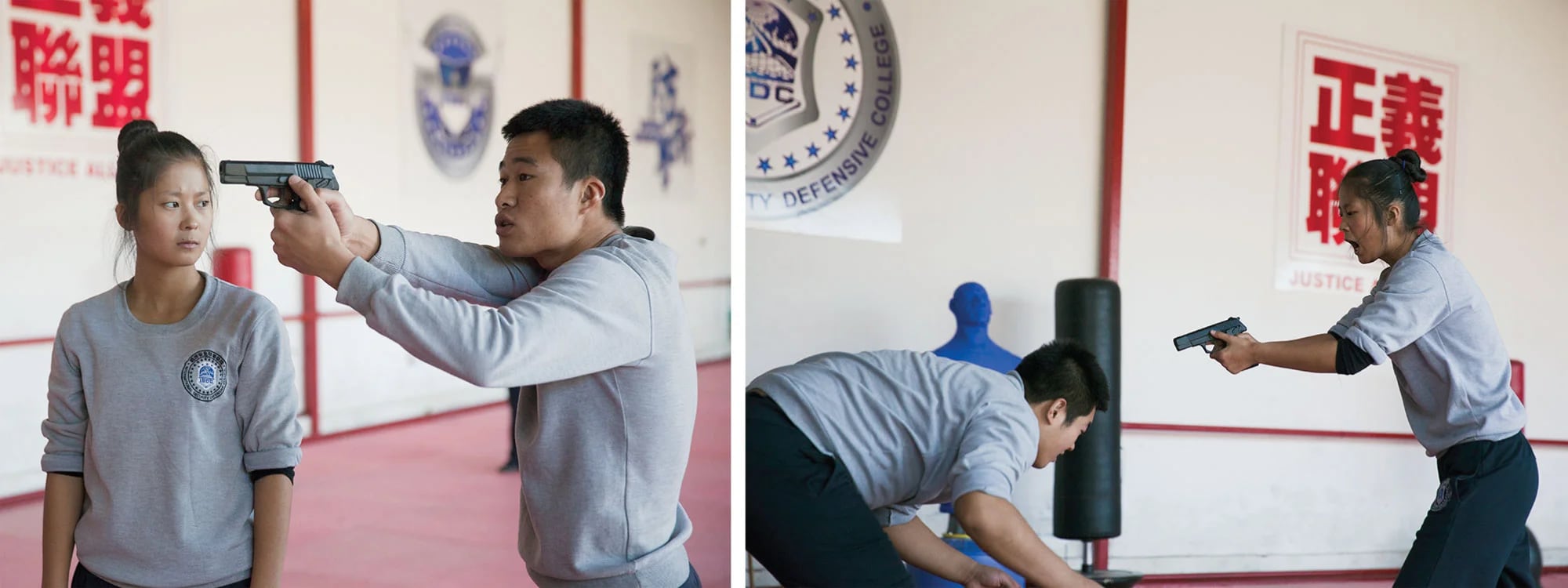 Ma Zeng, estudiante de la escuela y agencia Yunhai Elite Security, aprende cómo desarmar a un posible atacante.