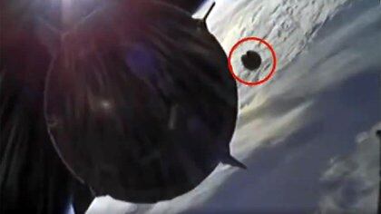 El cohete de SpaceX casi choca contra un extraño objeto 1920