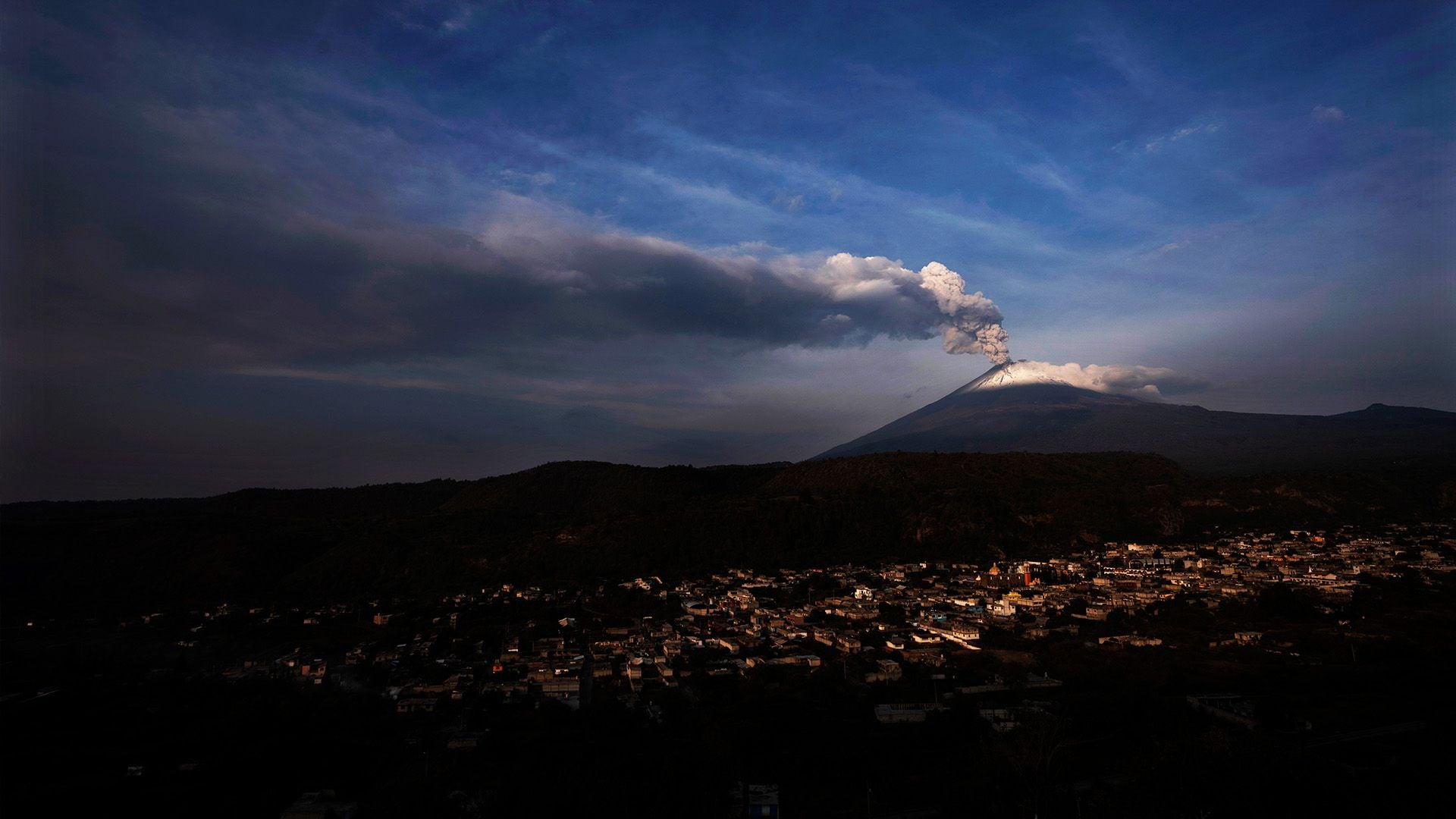 Popocatépetl; Volcán