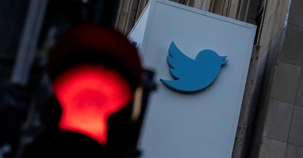 Twitter has seen a global decline in its services