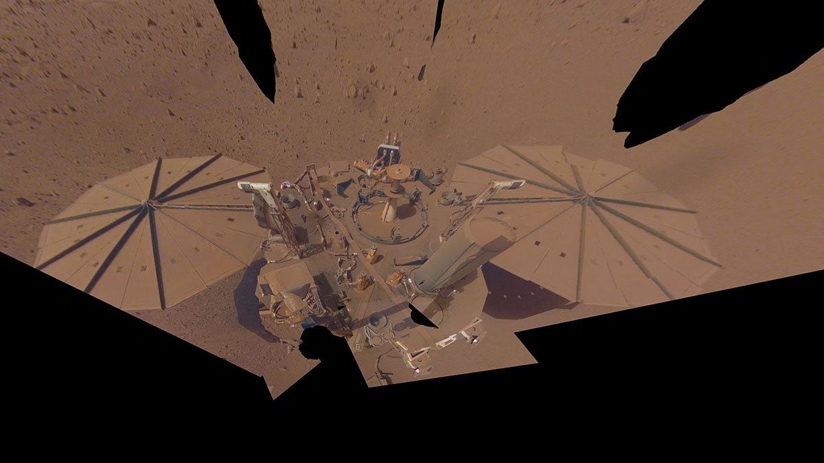 Vista de la última selfie tomada por el módulo de aterrizaje InSight Mars de la NASA el 24 de abril de 2022. NASA/JPL-Caltech/Handout vía REUTERS