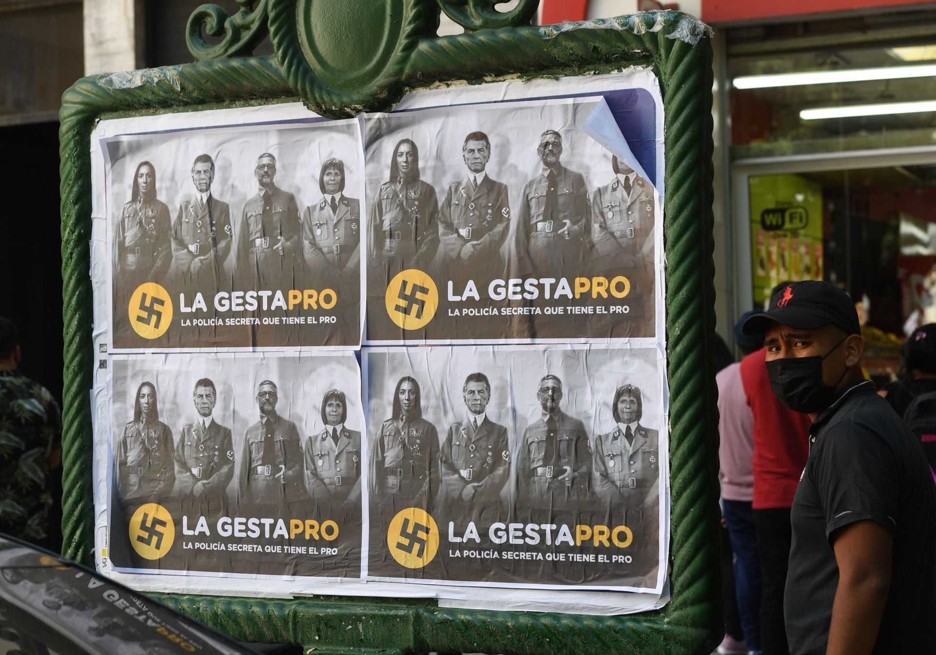 Carteles - LA GESTAPRO - Piqueteros de izquierda y organizaciones sociales marchan hoy a la 9 de Julio