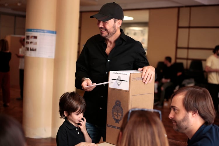 Marcelo Tinelli junto a Lolo (Foto: Luciano González)