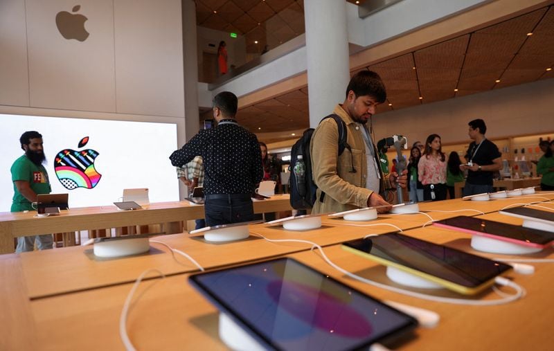 Frente a cualquier duda d ela veracidad del dispositivo es recomendado visitar una tienda Apple para más información. (Foto: Reuters)
