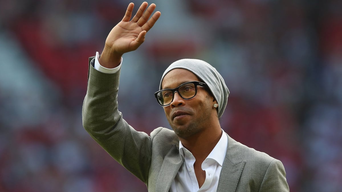 Adiós a una leyenda: Ronaldinho se retiró oficialmente del fútbol profesional