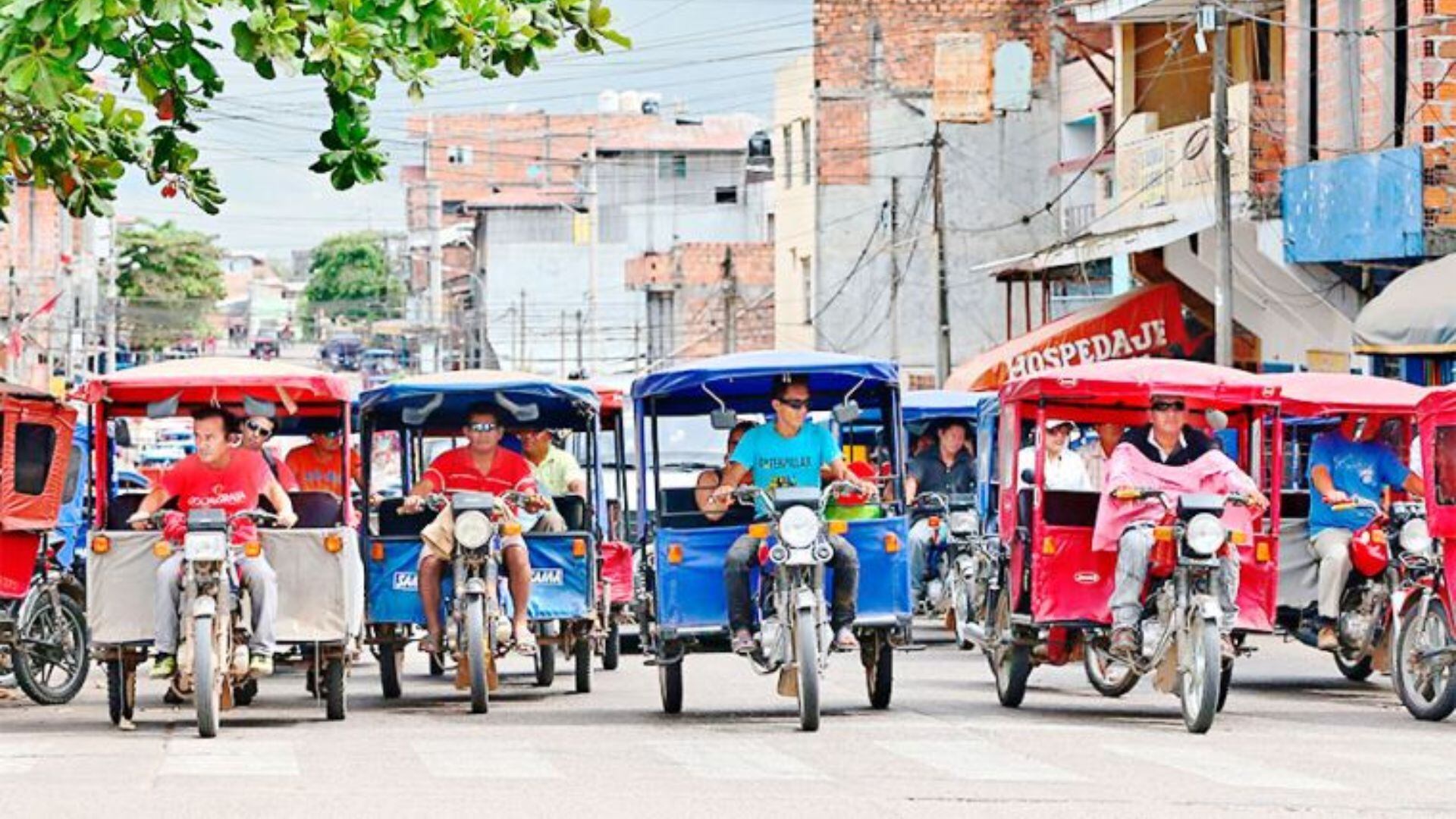 Mototaxis en Perú.