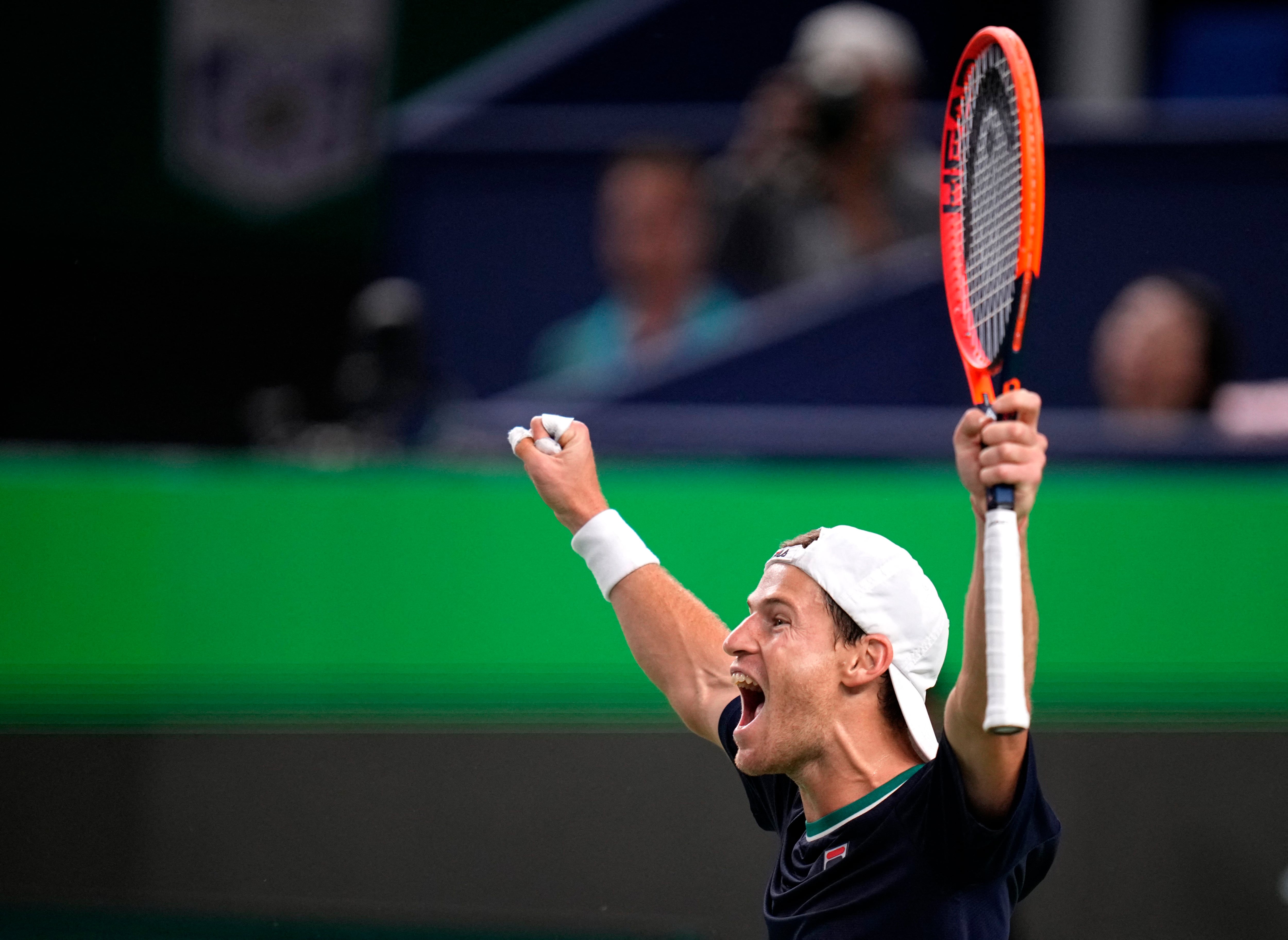 La felicidad de Diego una vez que confirmó la victoria sobre Taylor Fritz (Foto: Reuters)
