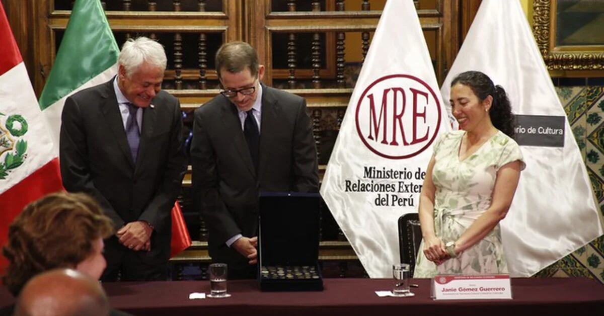 Il Perù ha donato all’Italia una collezione di 73 monete di alto valore storico