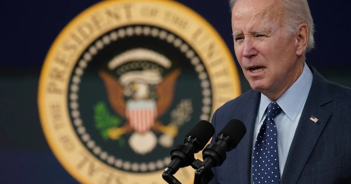 Joe Biden said US would shoot down any aerial object threatening his safety
