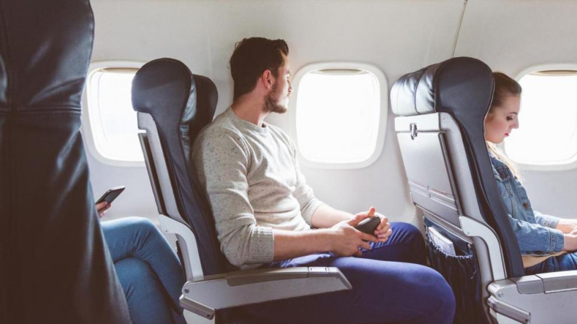 Viajeros podrían elegir su asiento en vuelos aéreos sin pagar monto adicional