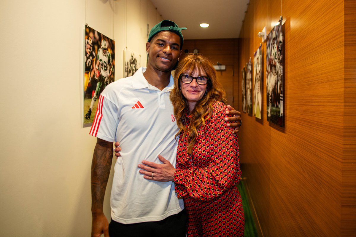 Julia Roberts con Marcus Rashford (@ManUtd)