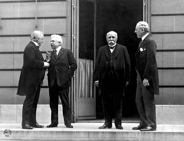 Los negociadores de Versalles: (de izq a der) David Lloyd George, Giovanni Orlando, Georges Clemenceau y Woodrow Wilson