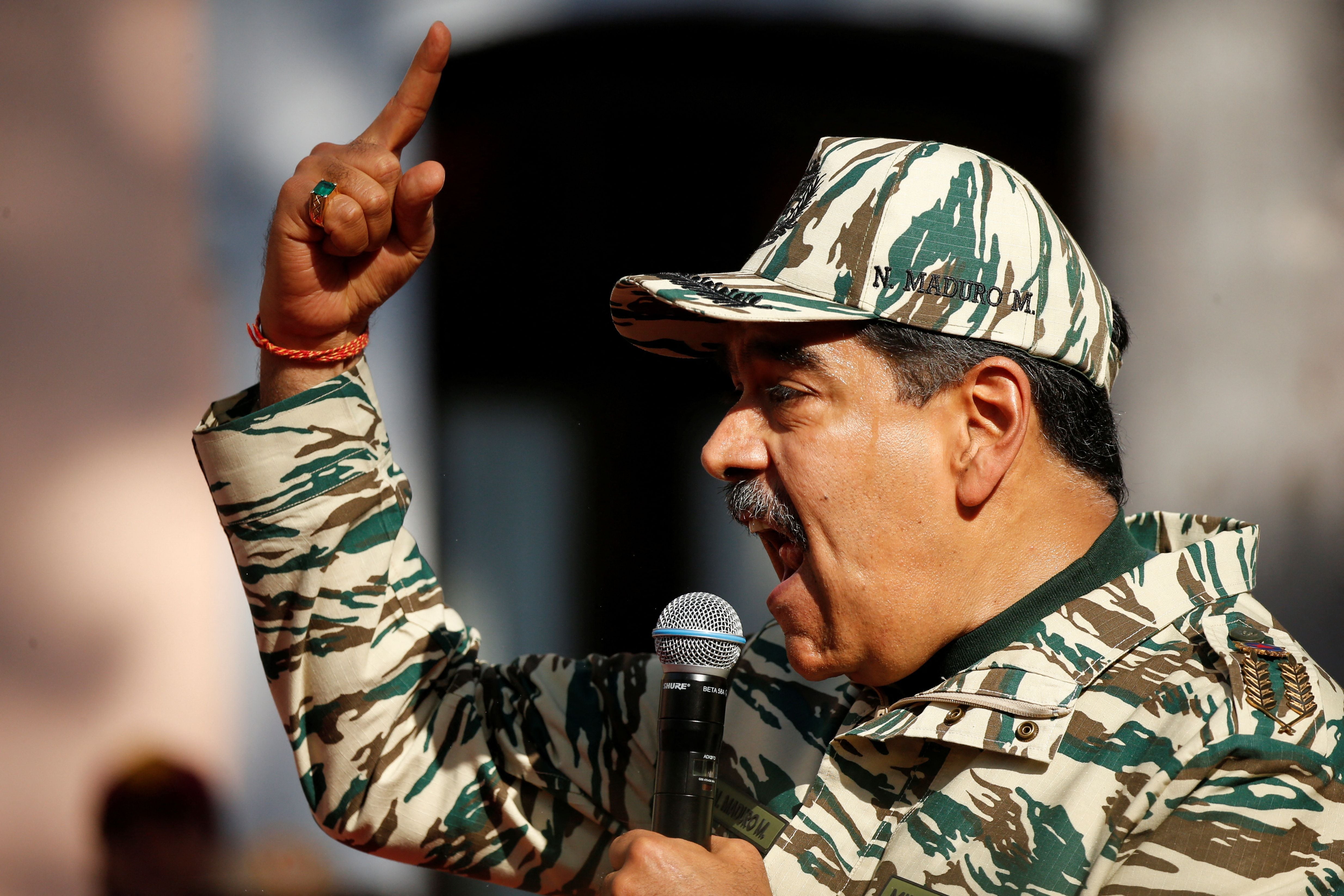 El dictador caraqueño ha sido insistente en sus críticas contra el presidente argentino, Javier Milei (REUTERS/ARCHIVO)
