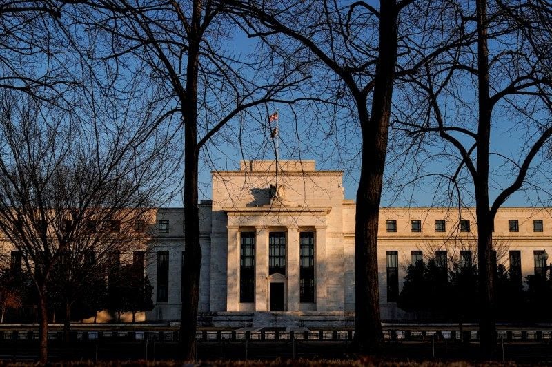 La Fed comunicó que va hacia una relajación de la política monetaria, lo que podría liberar tensiones del mercado (como las del mercado inmobiliario) y mejorar las perspectivas económicas (Reuters)