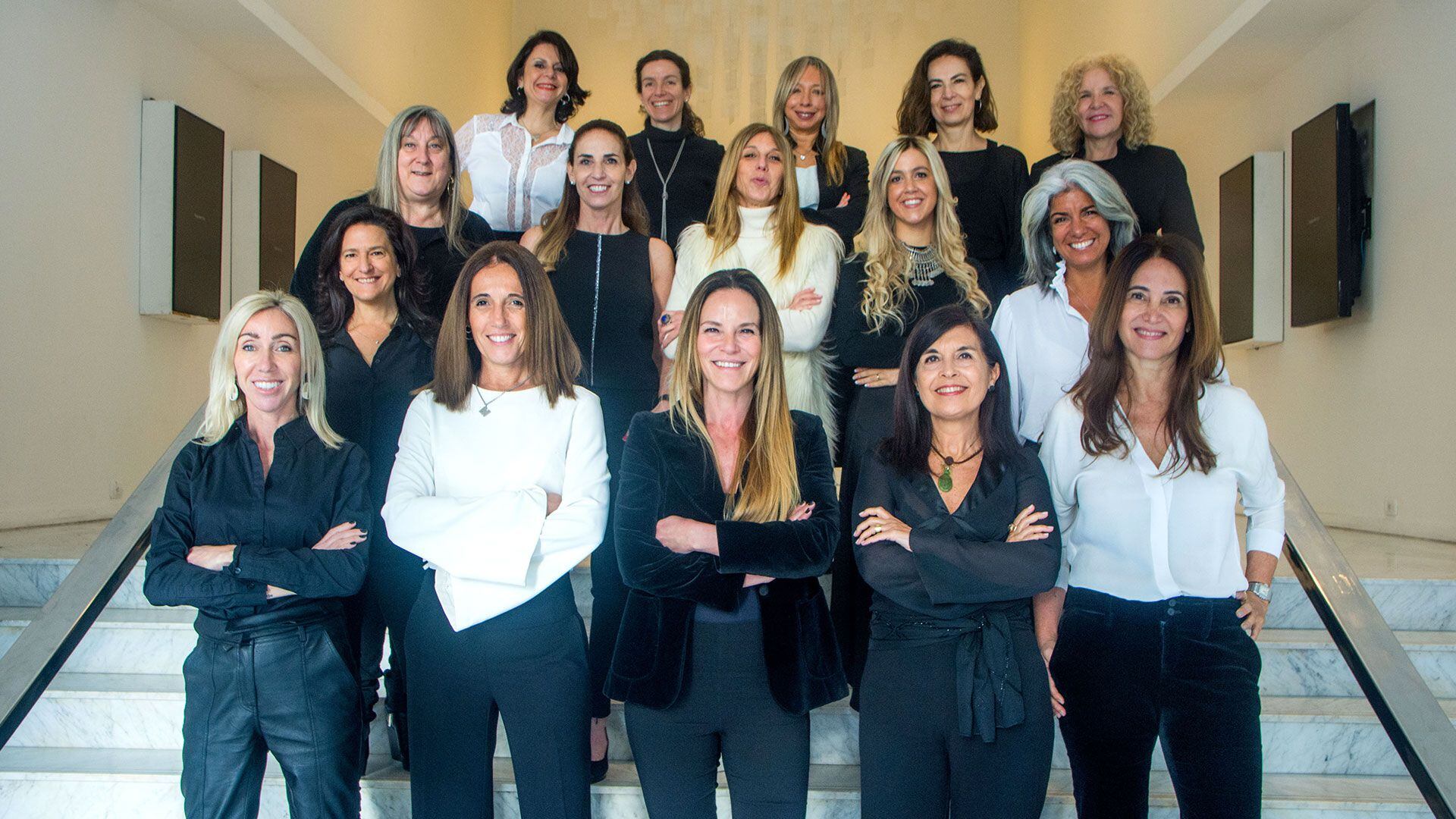 Mujeres-Real-Estate