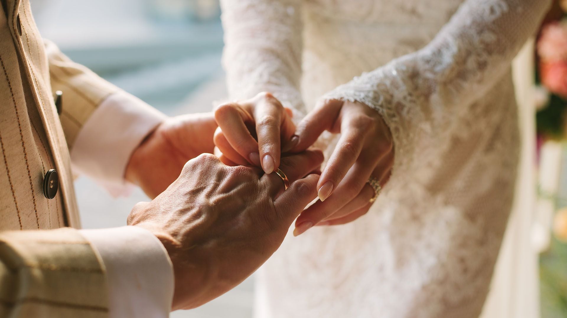 Siempre escojo la pareja equivocada - En Tiempos de Aletheia, image size:1920x1079