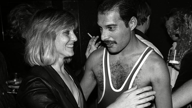 Freddie-Mercury-Mary-Austin-1920-3.jpg