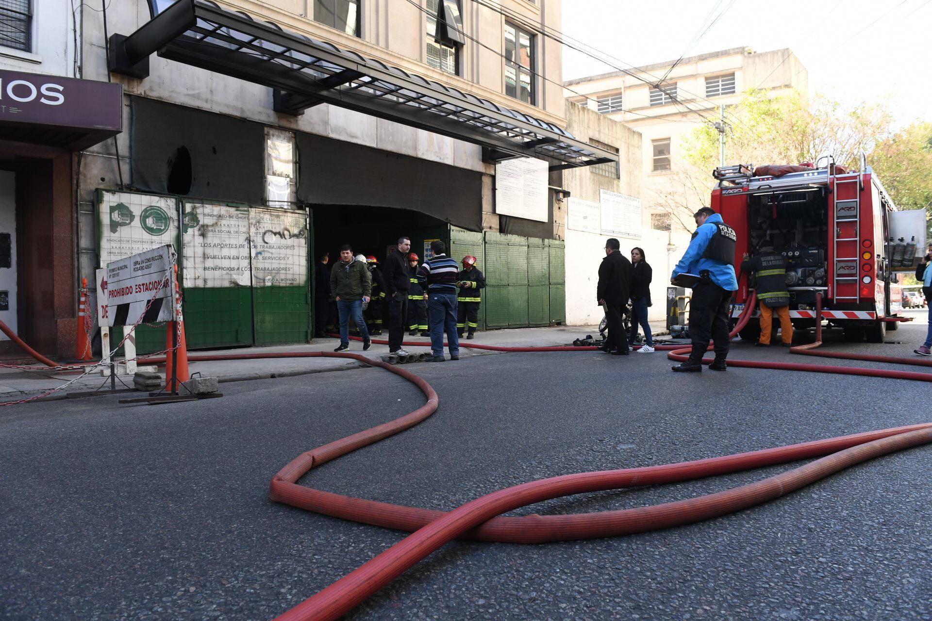 El fuego ya fue dominado y no hubo heridos (Maximiliano Luna)