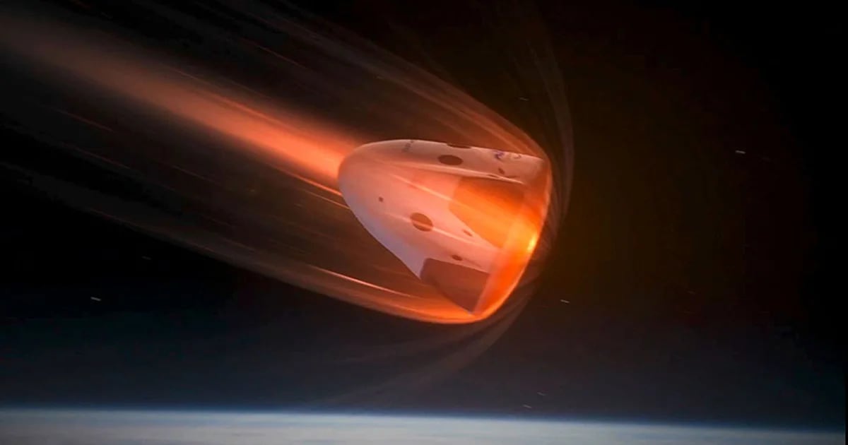 Equipaggio 6: Com’è stata l’esperienza di tornare sulla Terra ad una velocità di 27mila chilometri orari e dopo molteplici esperienze nello spazio