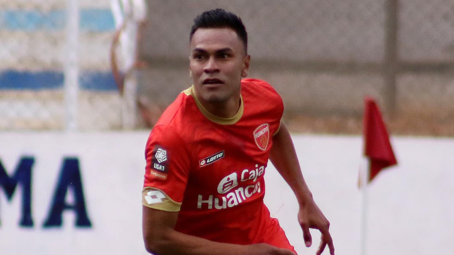 Luis Benites brindó una entrevista para Infobae Perú en la que contó del título de Copa Perú, cuando fue máximo goleador de Liga 1 y otros temas. - créditos: Sport Huancayo.