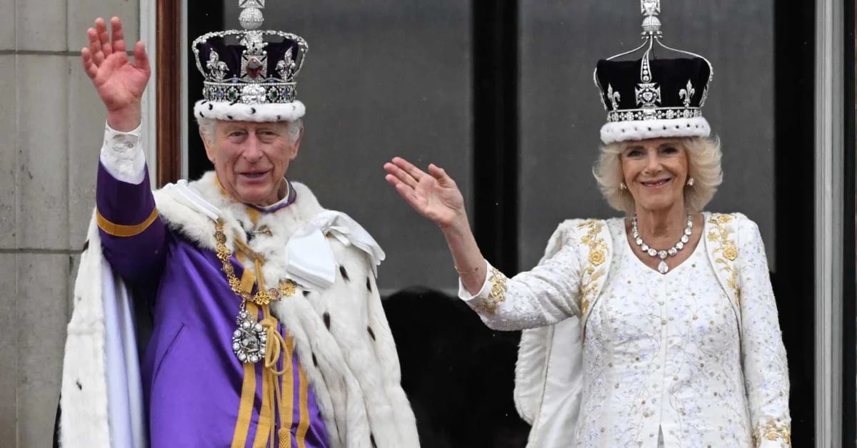 King Carlos III’s gesture to honor Queen Camilla a month after her coronation